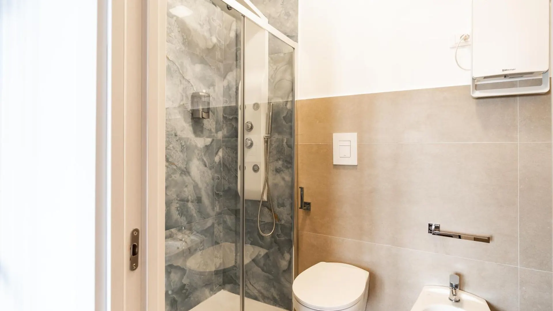 Casa de hóspedes Barirooms - Crisanzio Suites