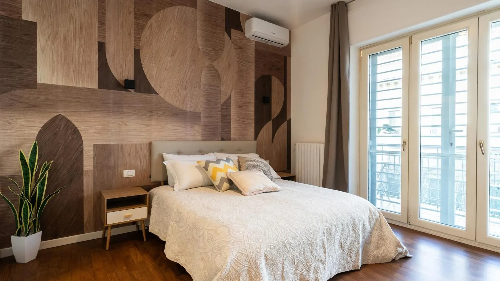 Barirooms - Crisanzio Suites 0*, Bari Itália