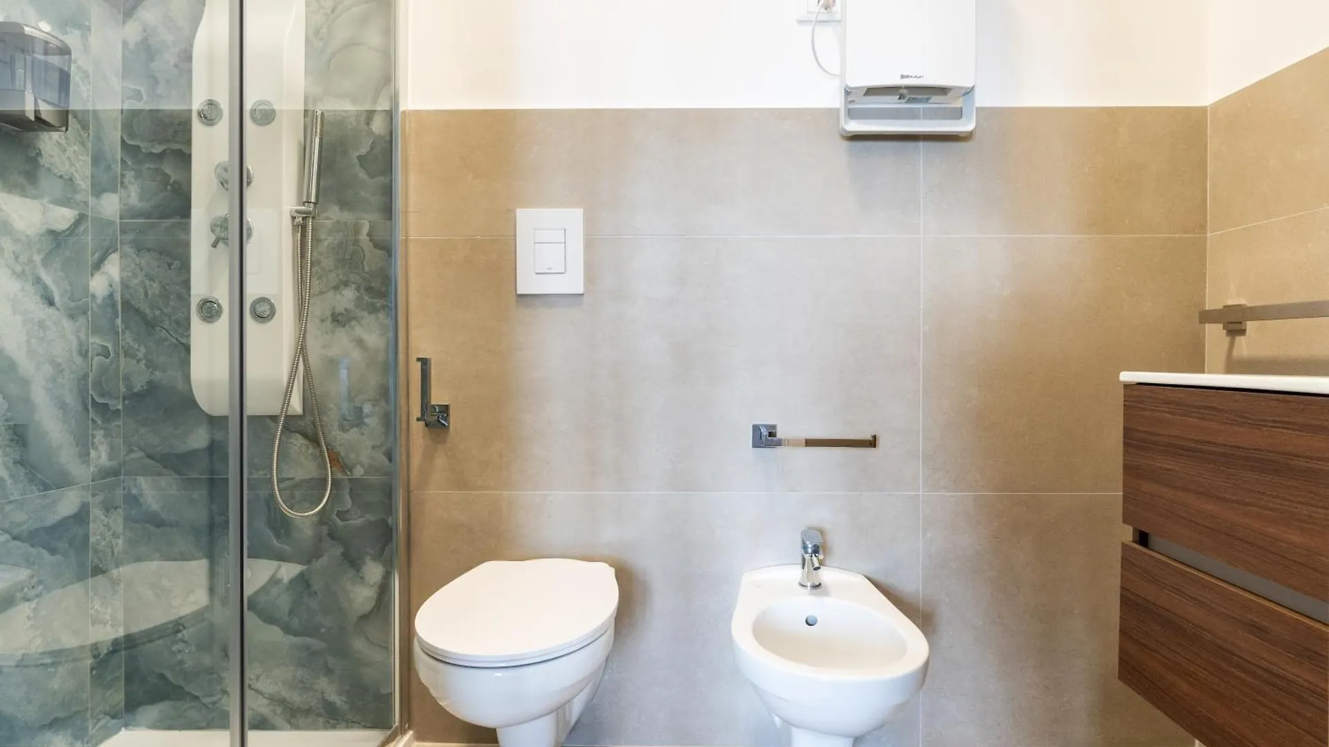 Barirooms - Crisanzio Suites 0*, Bari Itália
