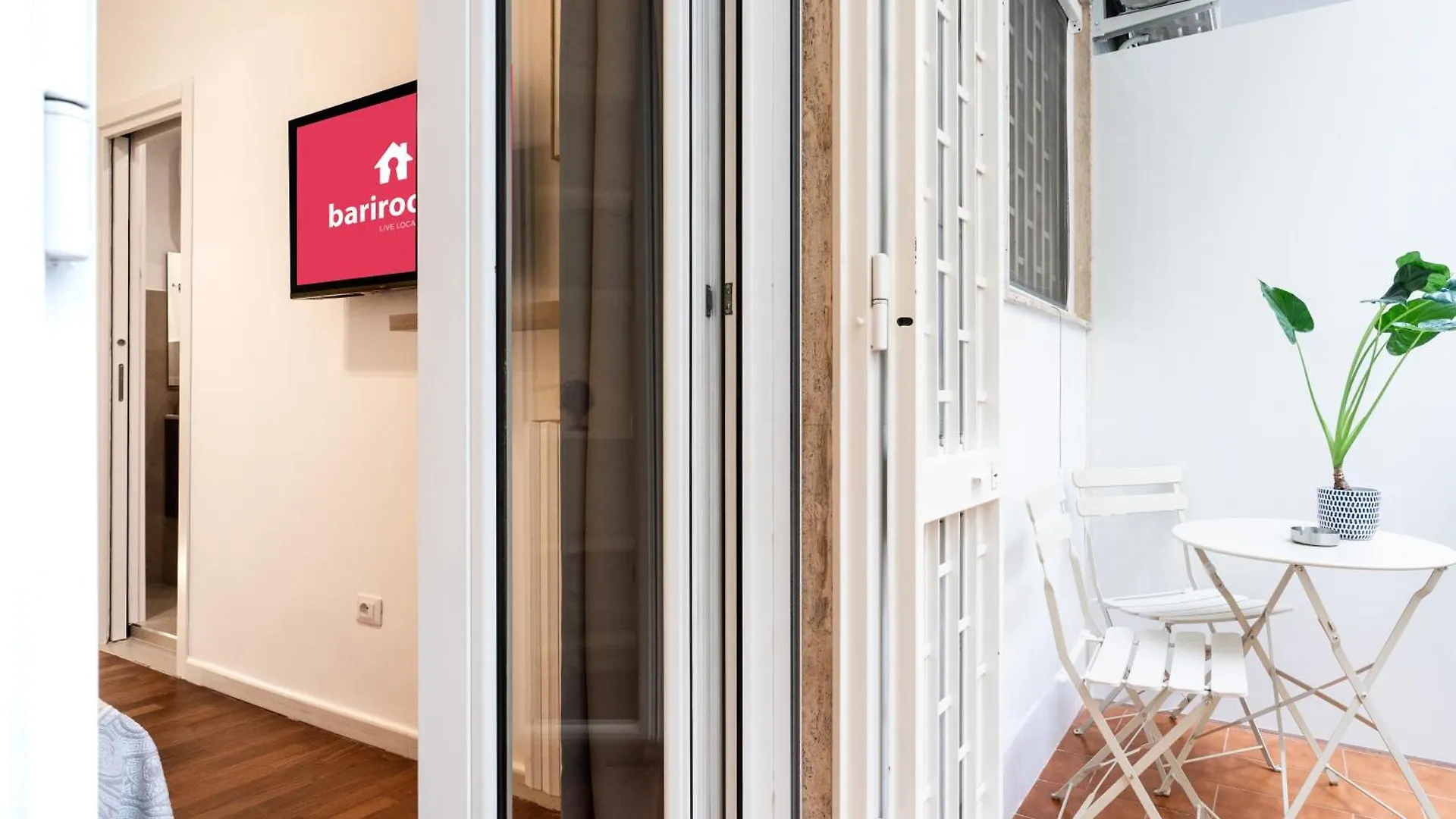 Barirooms - Crisanzio Suites